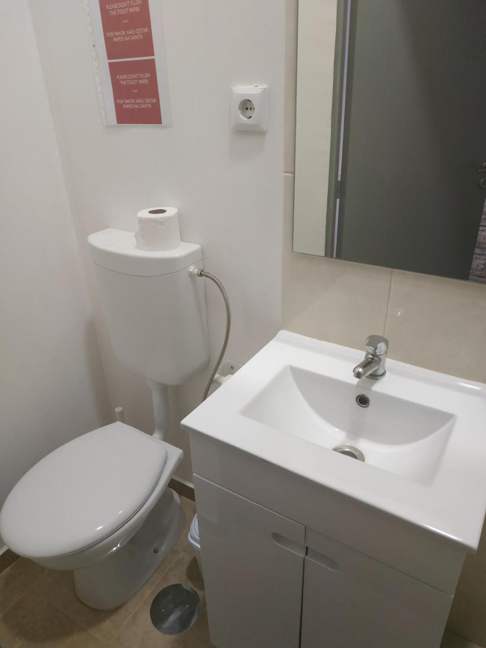 Habitación Doble con balcón y vistas a la ciudad